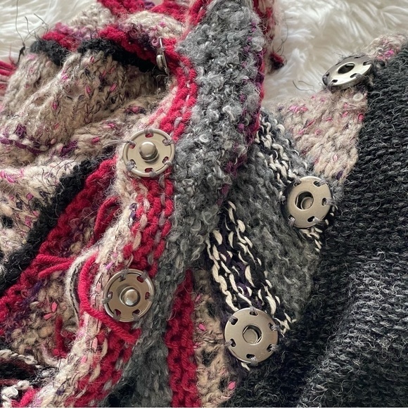 ✅HOST Pick✅ Curio New York Sweater, Large - Picture 9 of 10